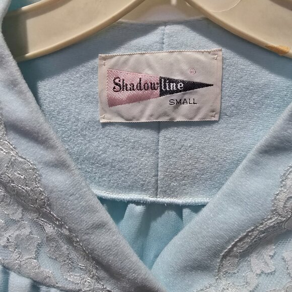 Vintage Shadowline Robe - Picture 2 of 5
